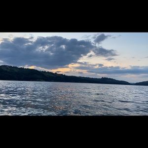 Meet your Posher, Manuel